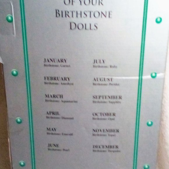 💜 Vintage Birthstone Collection Porcelain HandCrafted Doll (Amethyst) Febuary - Picture 5 of 16